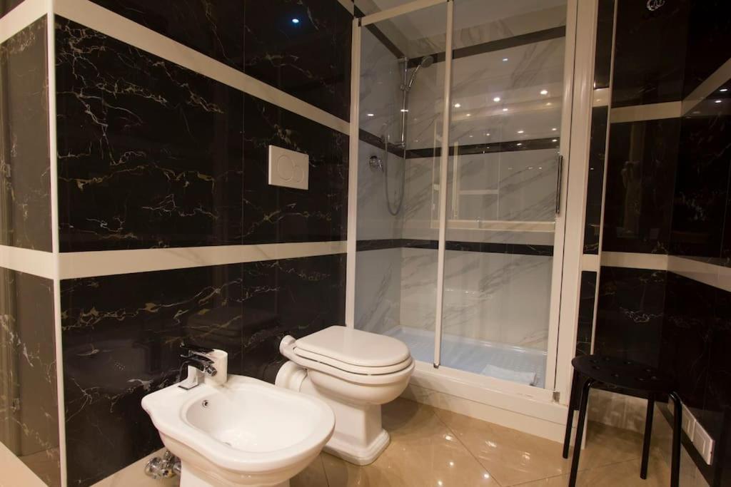 רומא 41 Nazionale Suite 41 מראה חיצוני תמונה